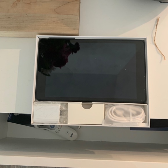 Brand New zte grand x view 3 Tablet - Picture 3 of 3